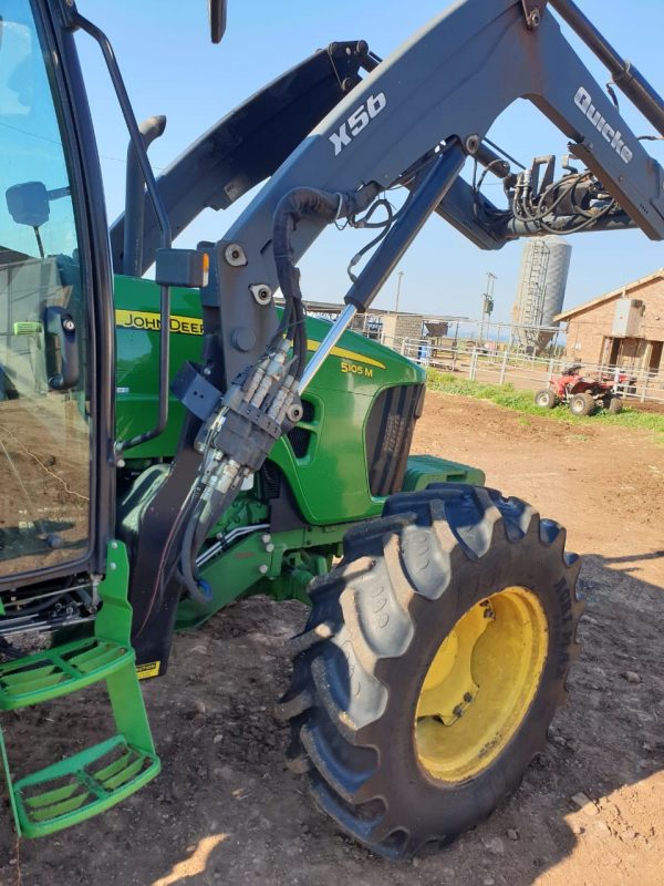 John Deere 5105M - Image 8
